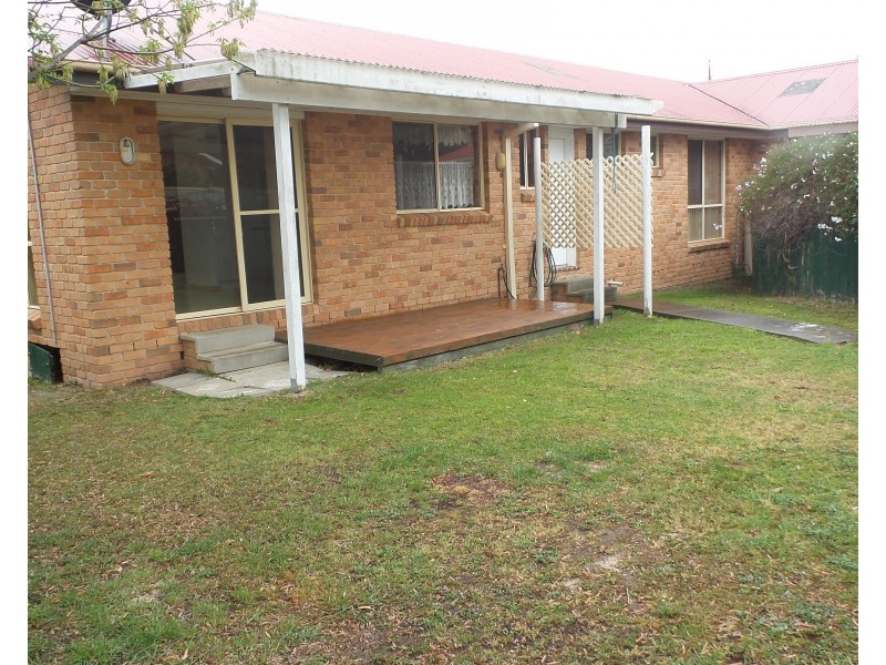 2/3 Acer Place, Worrigee NSW 2540