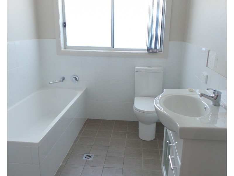 11 Hawthorn Avenue, Nowra NSW 2541