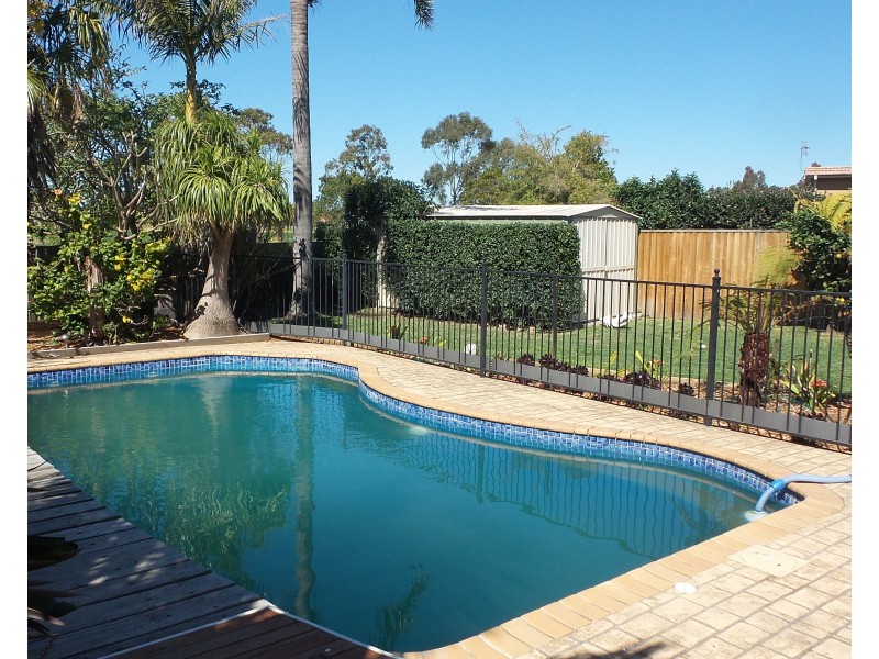 28 Lyrebird Drive, Nowra NSW 2541