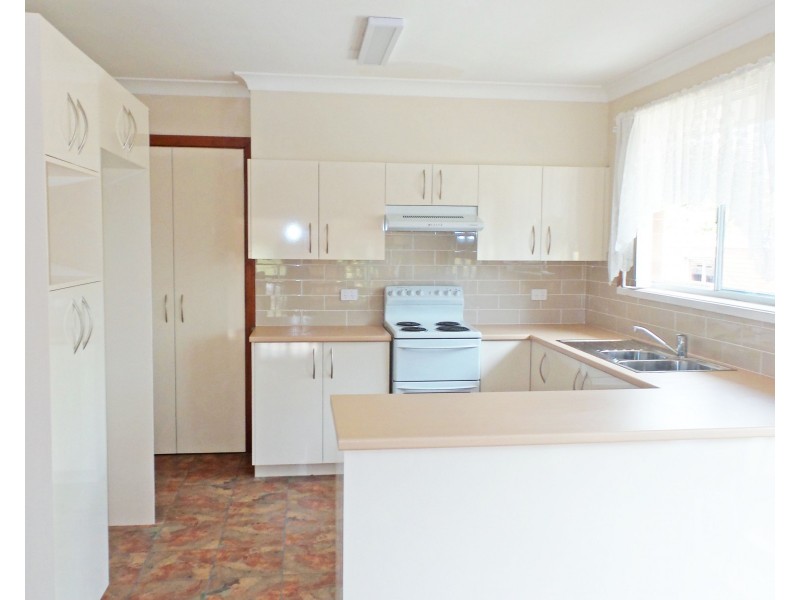 68 Riverview Road, Nowra NSW 2541