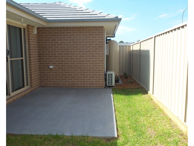 1/5 Elian Crescent, South Nowra NSW 2541