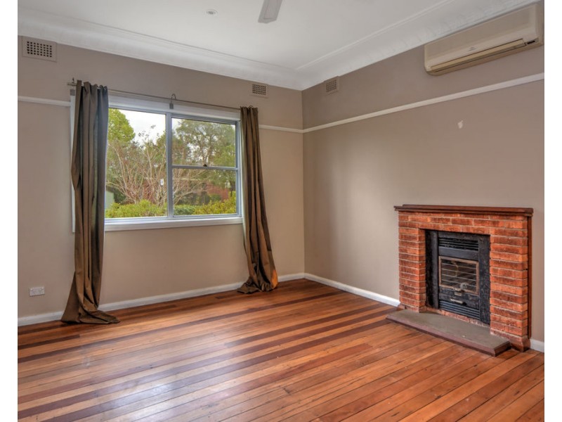 32 Cambewarra Road, Bomaderry NSW 2541 Integrity Real Estate Nowra Sold