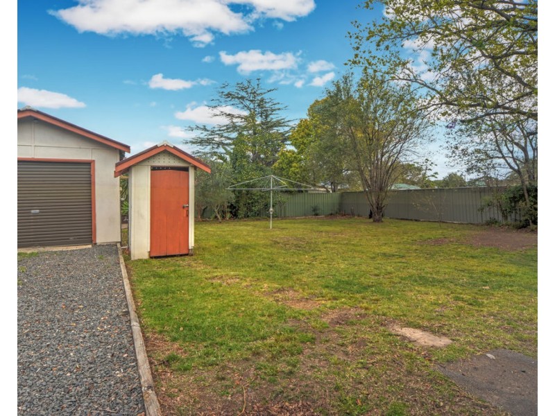 32 Cambewarra Road, Bomaderry NSW 2541 Integrity Real Estate Nowra Sold