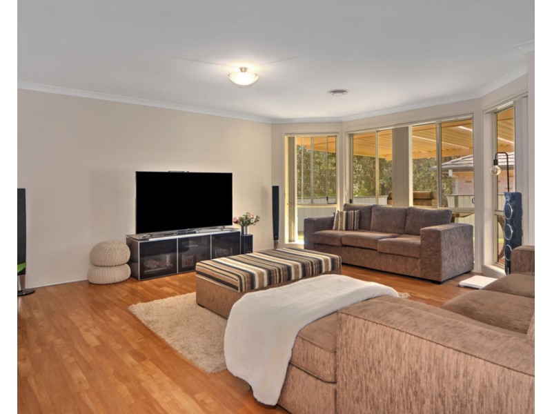 53 Gardenia Crescent, Bomaderry NSW 2541