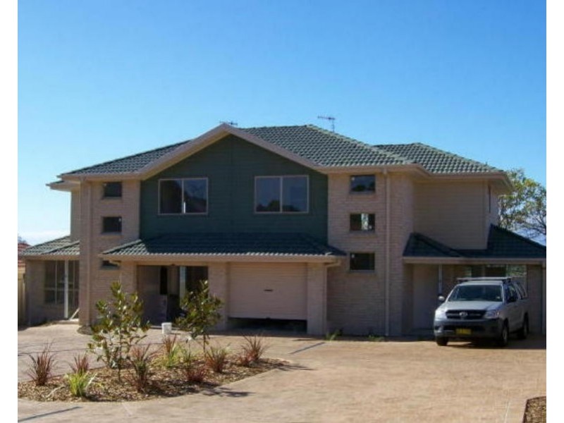 9/8 Meroo Road, Bomaderry NSW 2541