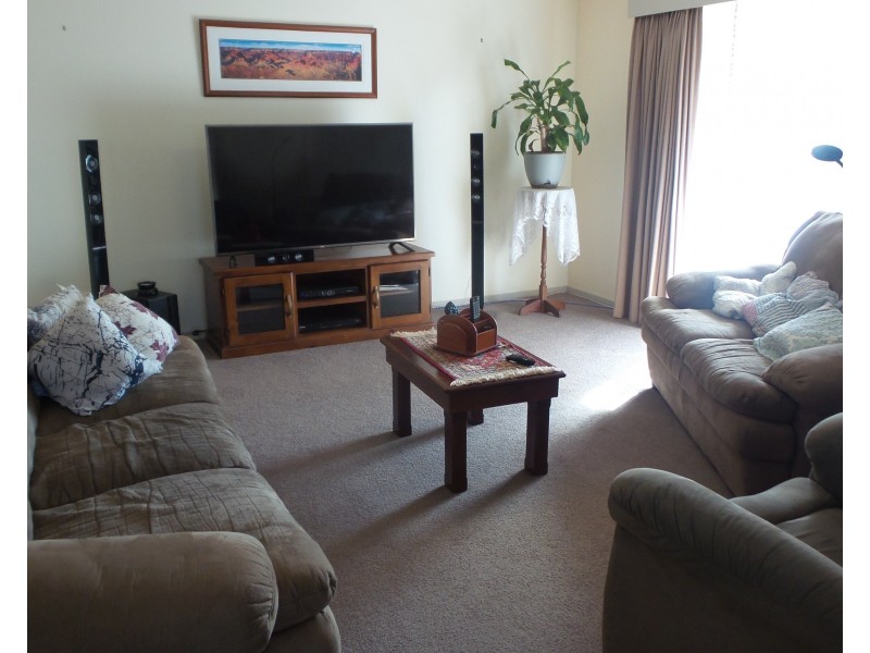 3 Garry Glen, West Nowra NSW 2541