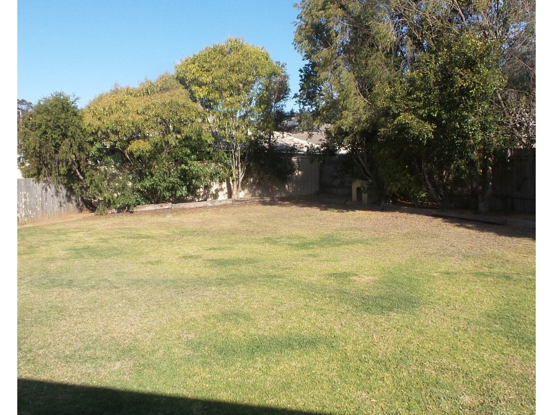 3 Garry Glen, West Nowra NSW 2541