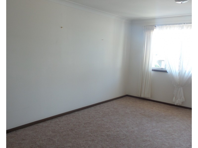 4/19 Coomea Street, Bomaderry NSW 2541