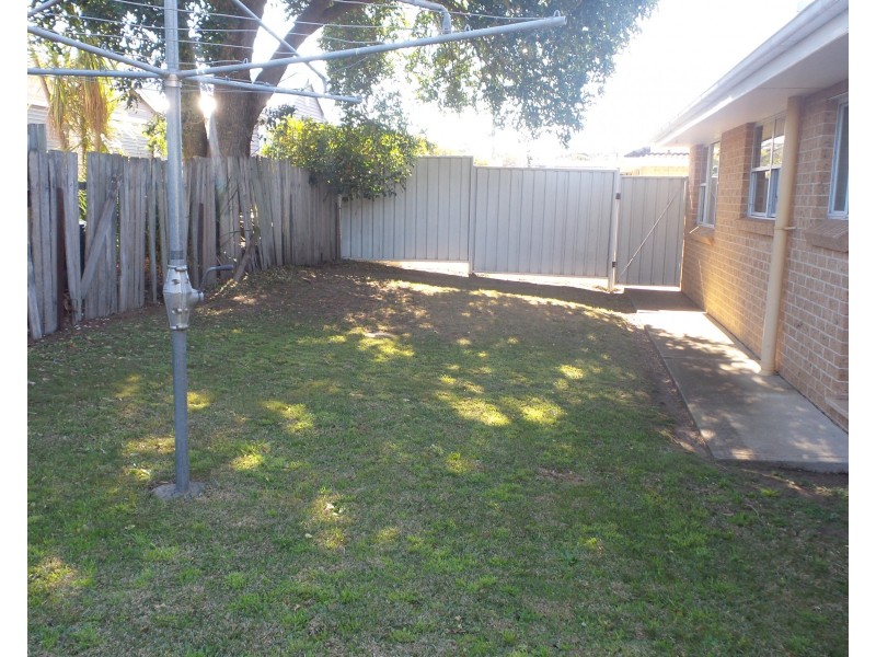 4/19 Coomea Street, Bomaderry NSW 2541