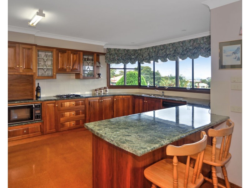 16 Shepherd Street, Nowra NSW 2541