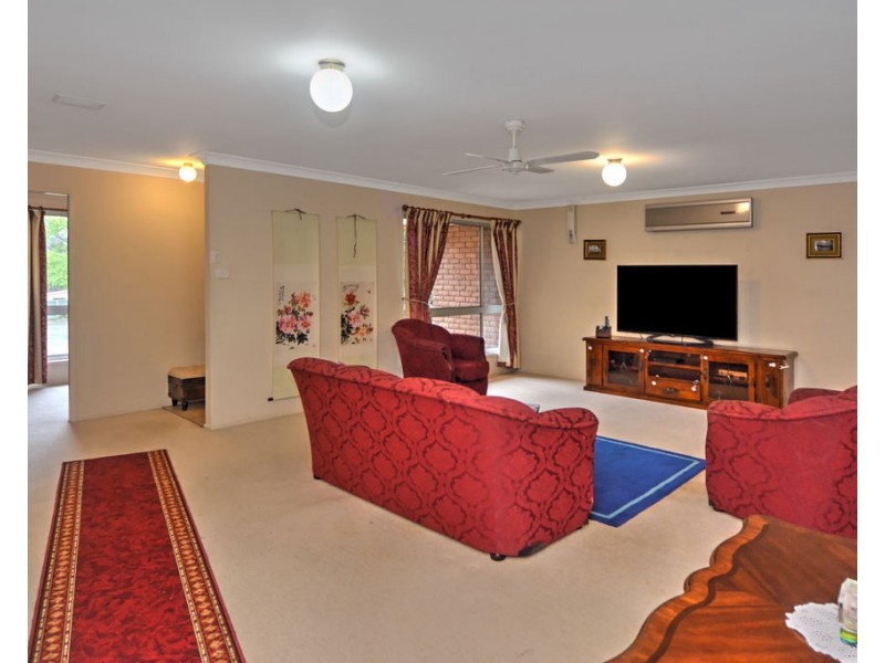 3 Arnheim Place, North Nowra NSW 2541