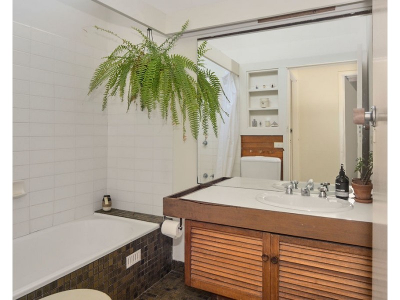 31 Walsh Crescent, North Nowra NSW 2541