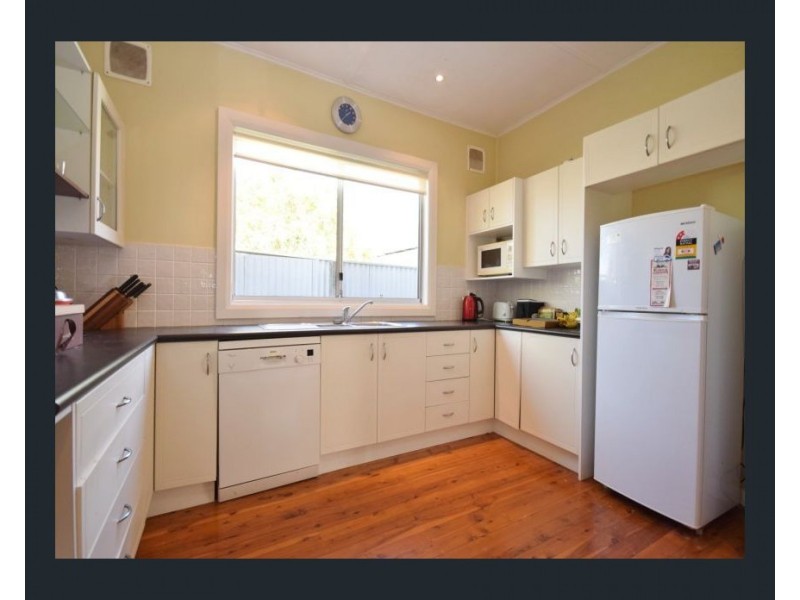 23 Spring Street, Nowra NSW 2541