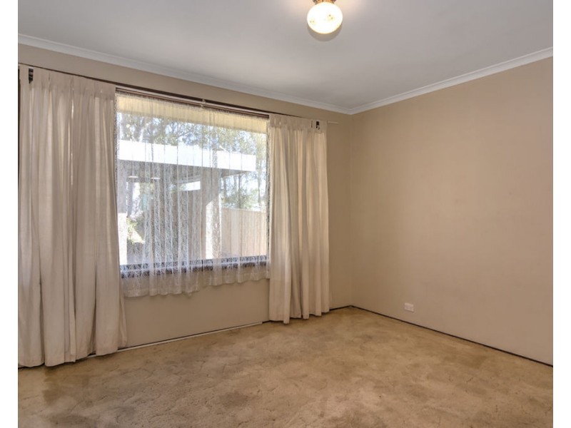 43 Park Road, Nowra NSW 2541