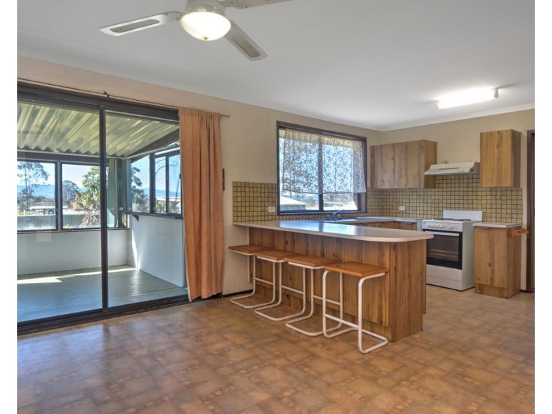 43 Park Road, Nowra NSW 2541