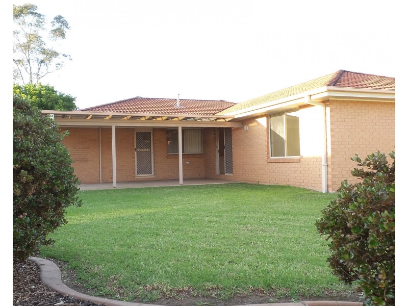 15 St James Crescent, Worrigee NSW 2540