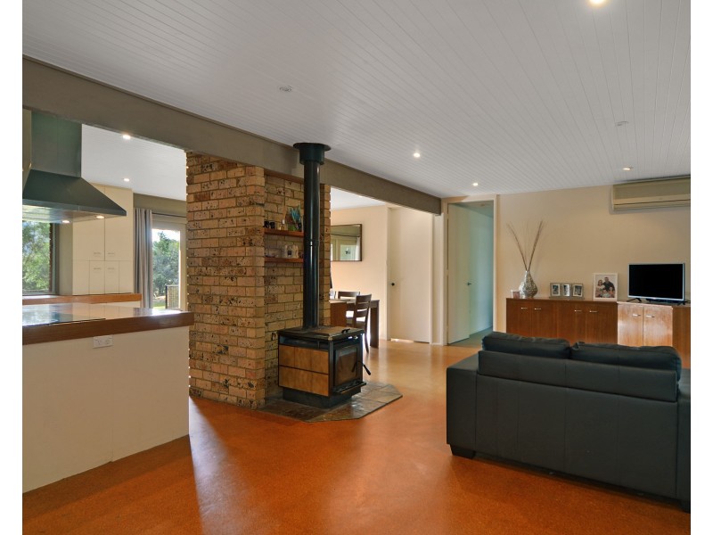 10 Gypsy Point Road, Bangalee NSW 2541