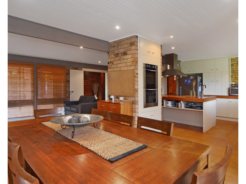 10 Gypsy Point Road, Bangalee NSW 2541