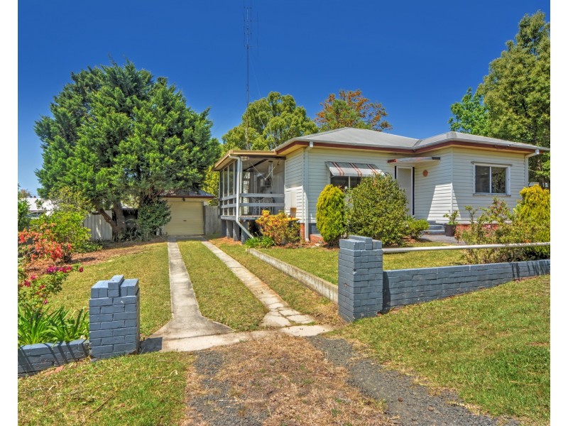 6 Spring Street, Nowra NSW 2541