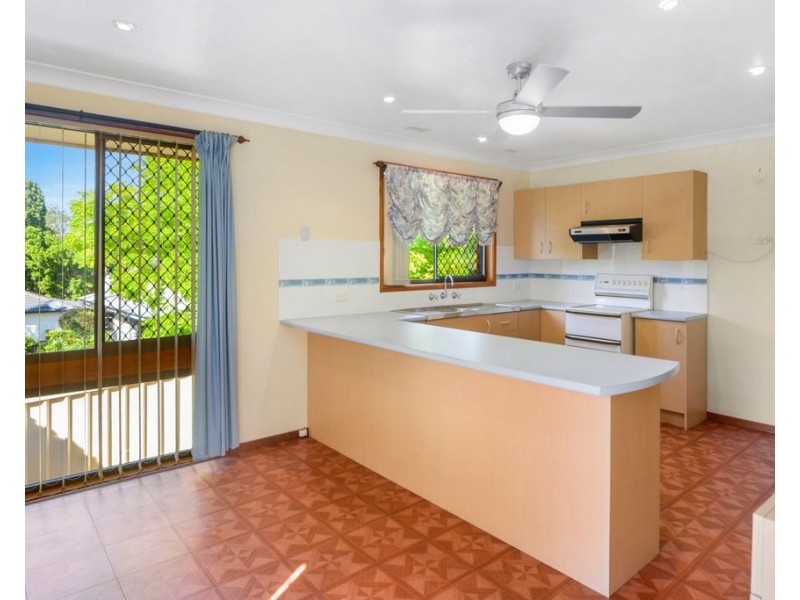 25 Tarawal Street, Bomaderry NSW 2541