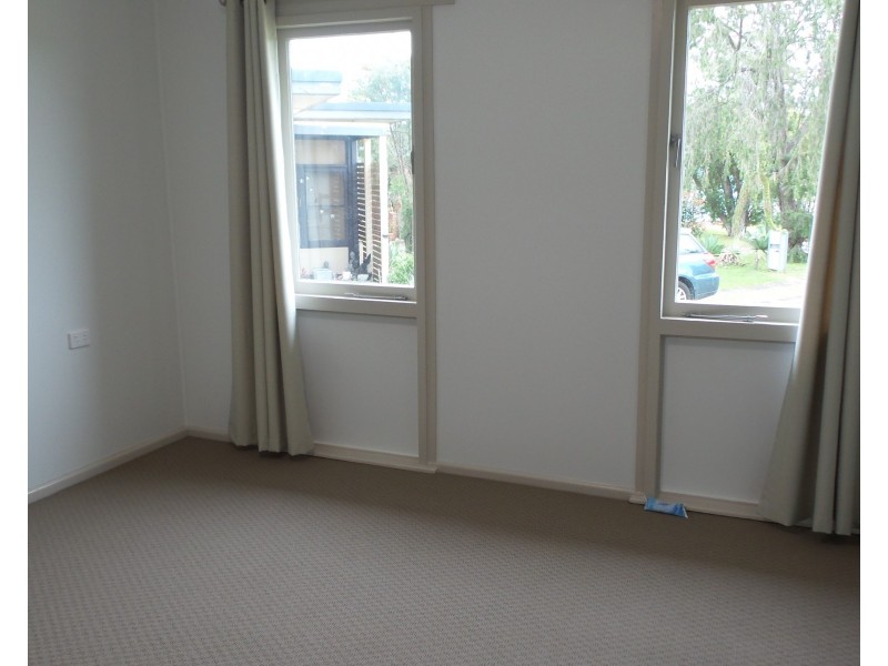 5 Anzac Street, Nowra NSW 2541