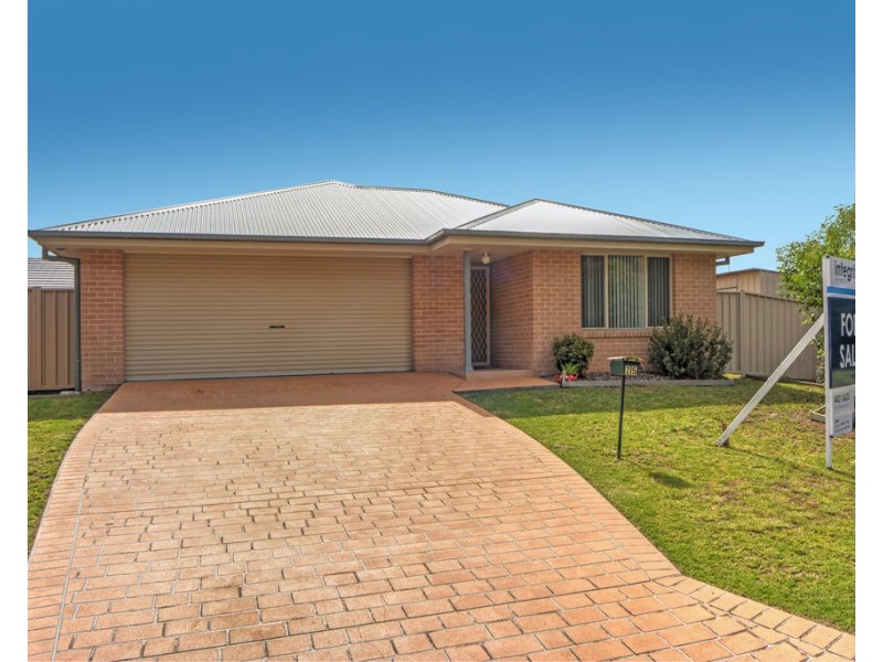 25 Basil Street, South Nowra NSW 2541