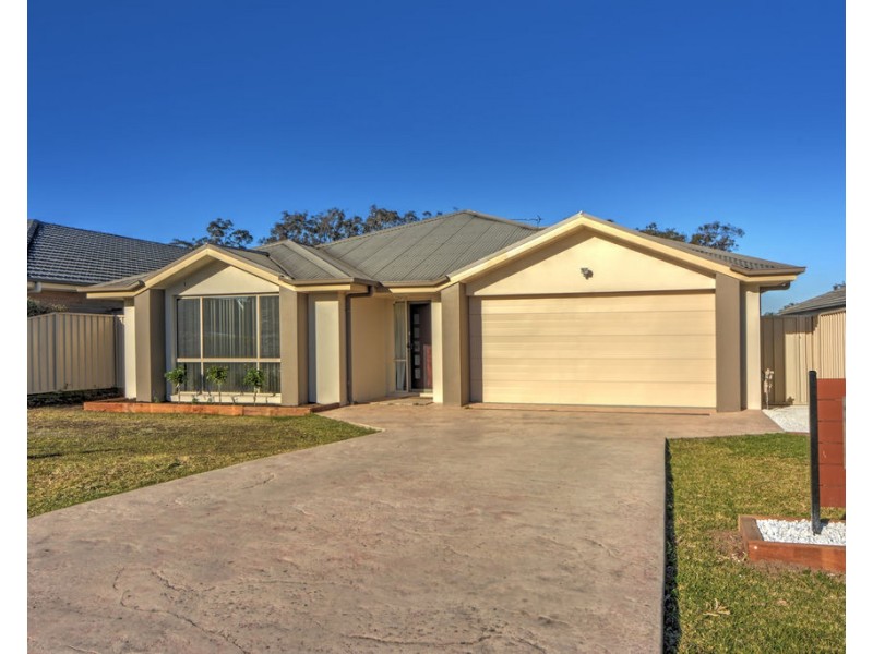 123 Rayleigh Drive, Worrigee NSW 2540