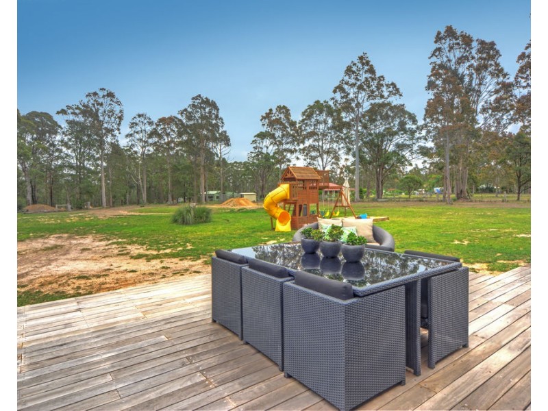 24 Hart Road, Falls Creek NSW 2540