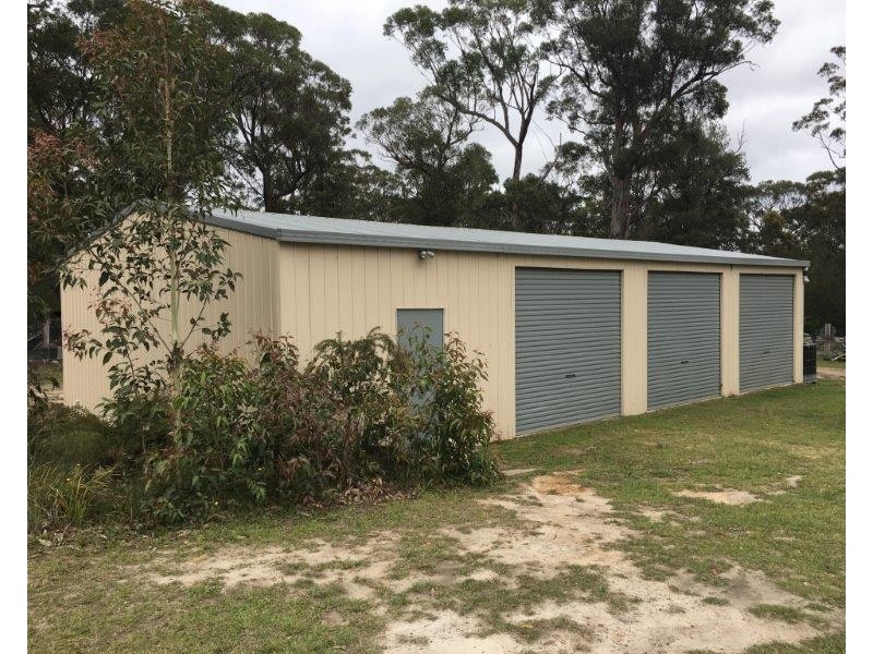 24 Hart Road, Falls Creek NSW 2540