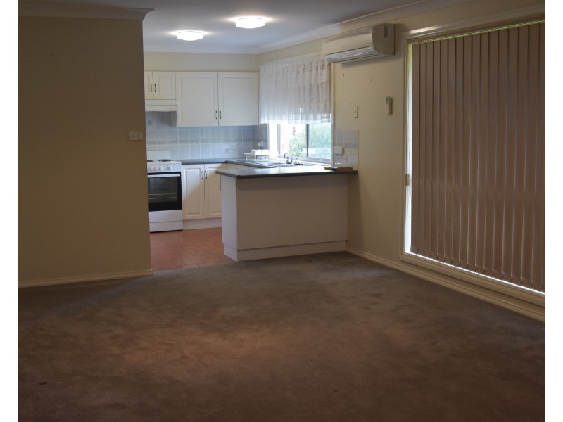 1/71 Page Avenue, North Nowra NSW 2541