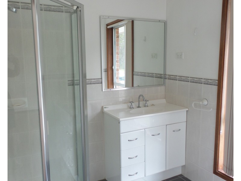 240 Illaroo Road, North Nowra NSW 2541