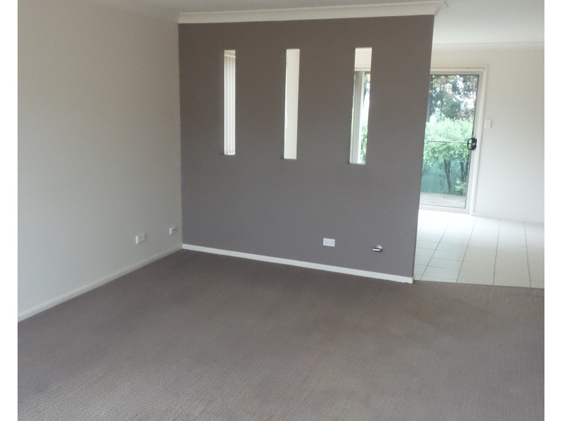 12/8 Meroo Road, Bomaderry NSW 2541