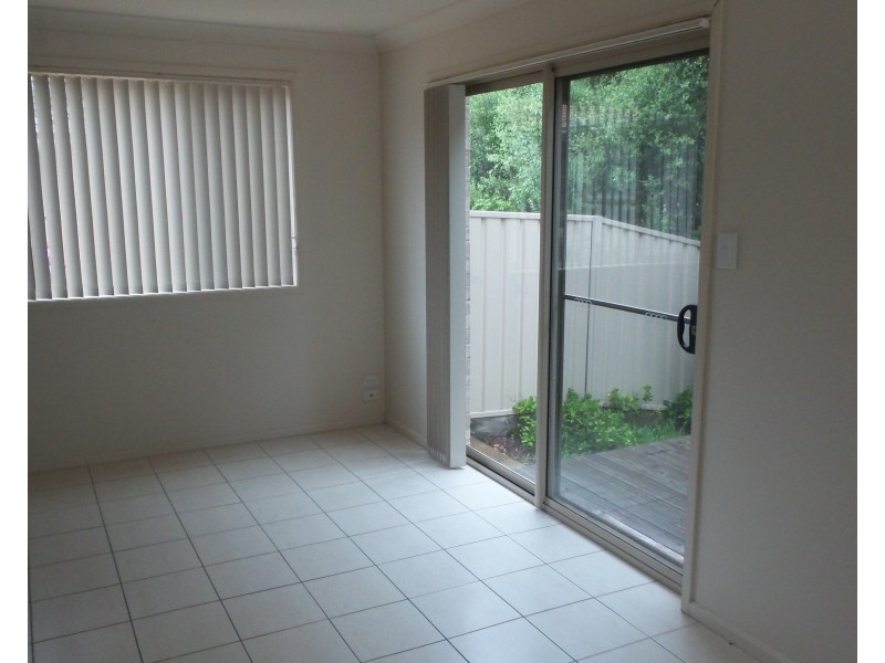 12/8 Meroo Road, Bomaderry NSW 2541