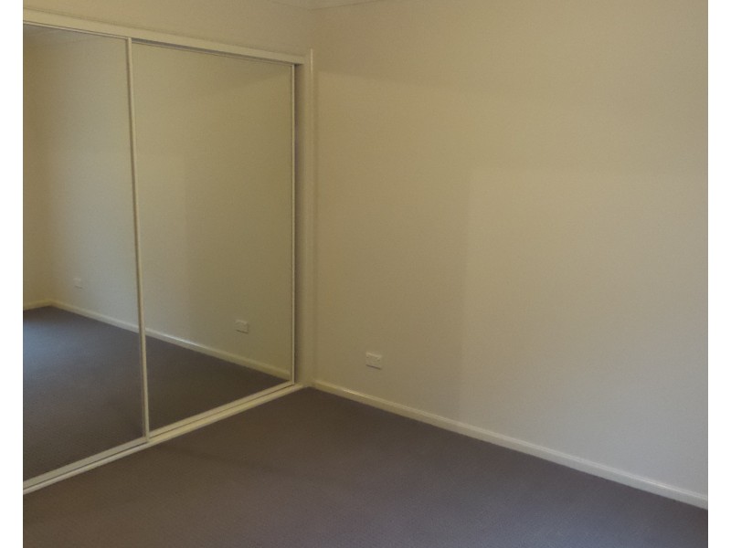 12/8 Meroo Road, Bomaderry NSW 2541