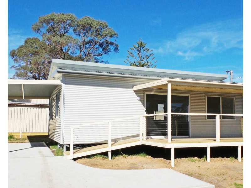 2B Ernest Street, Nowra NSW 2541