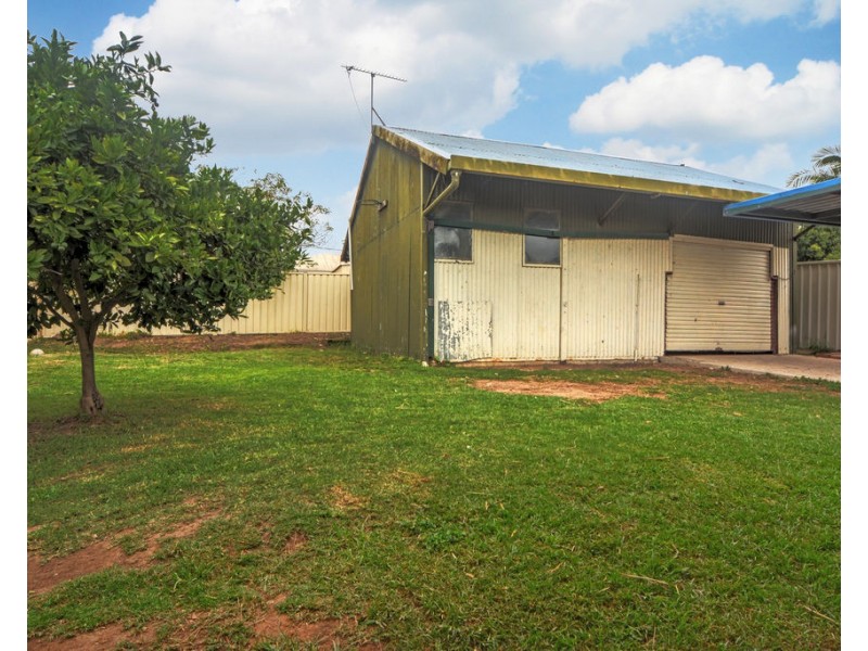 15 Elizabeth Avenue, Nowra NSW 2541