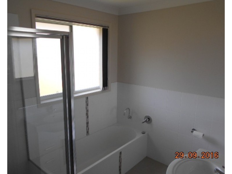 2 George Lee Way, North Nowra NSW 2541