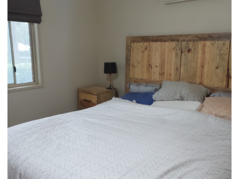 15 Depot Road, West Nowra NSW 2541