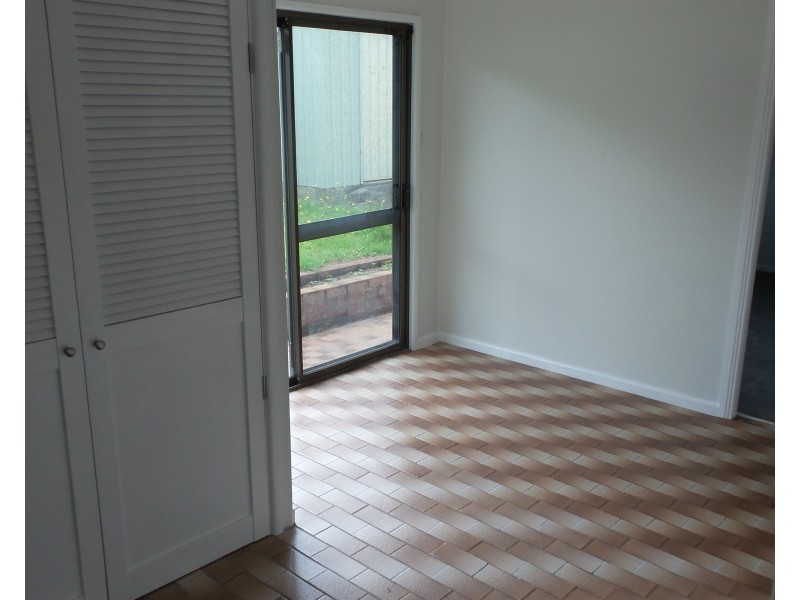 147 East Street, Nowra NSW 2541