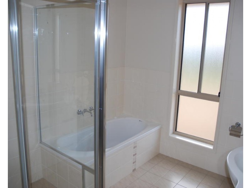 65 Arthur Street, Worrigee NSW 2540