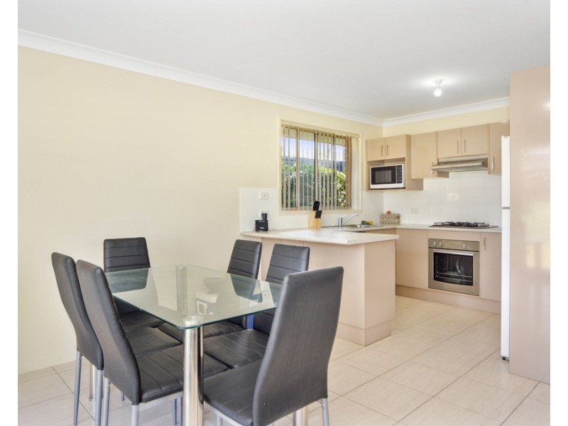 2/2 Plato Crescent, Worrigee NSW 2540