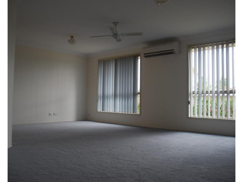 33 Golden Grove, Worrigee NSW 2540