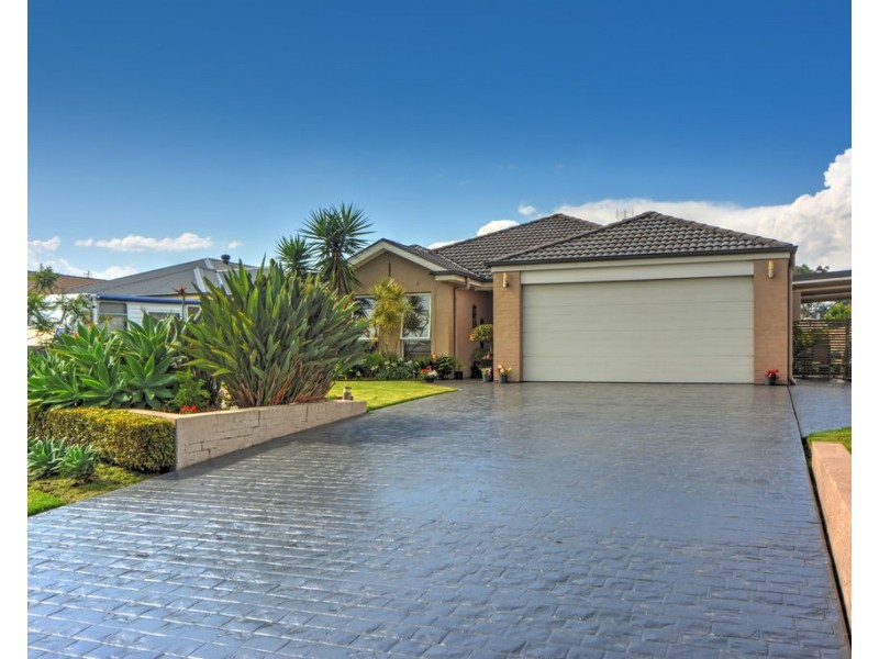 28 Mintbush Crescent, Worrigee NSW 2540