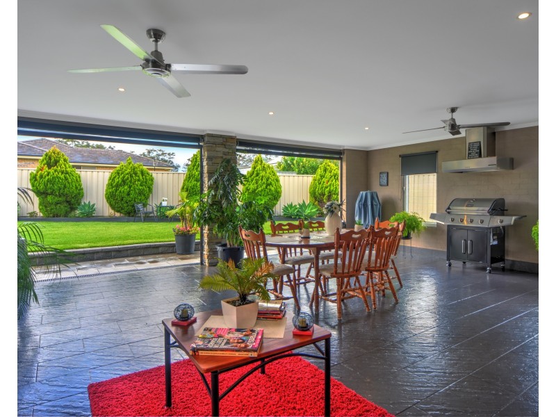 28 Mintbush Crescent, Worrigee NSW 2540