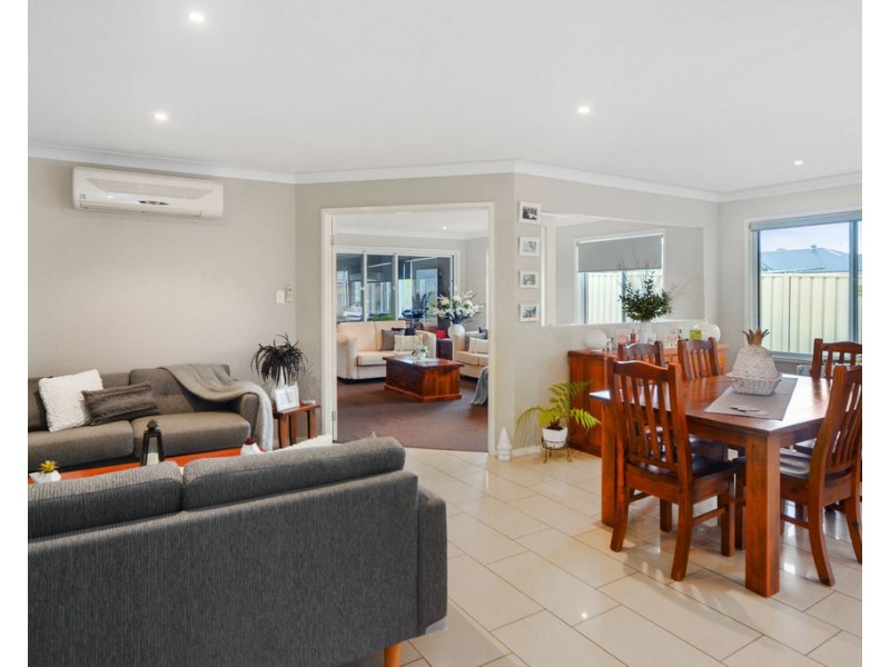 28 Mintbush Crescent, Worrigee NSW 2540