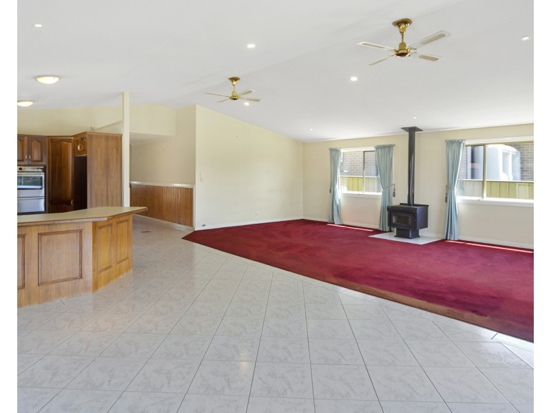 19 Sophia Road, Worrigee NSW 2540