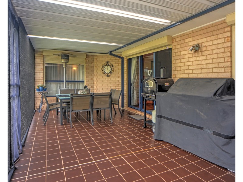 61 Burradoo Crescent, Nowra NSW 2541