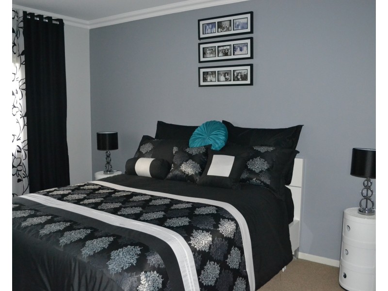 61 Burradoo Crescent, Nowra NSW 2541