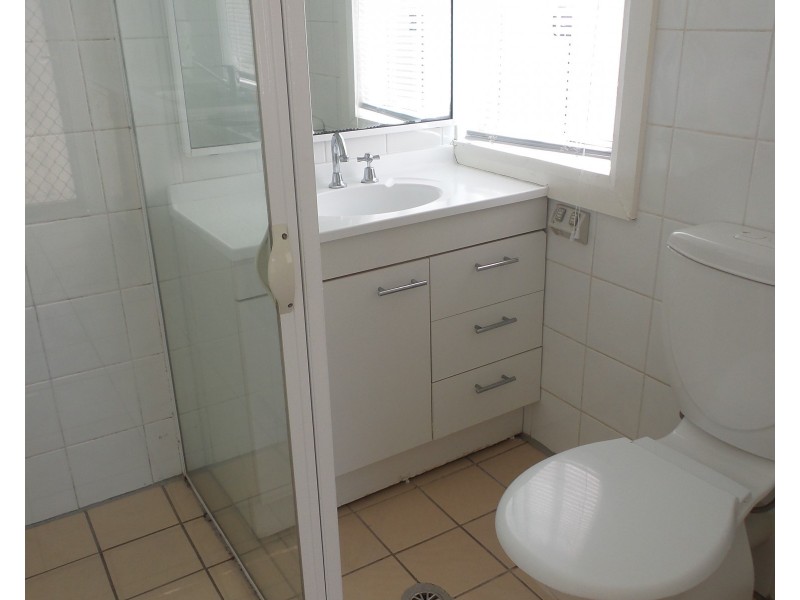 2/61 Wallace Street, Nowra NSW 2541