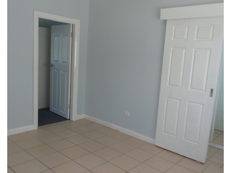 2/61 Wallace Street, Nowra NSW 2541